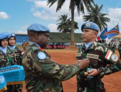 Satgas Kizi TNI Konga XX-T Monusco Terima Penghargaan UN Medal