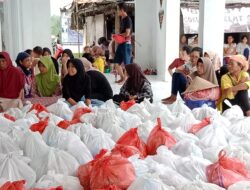 ASMeN Peduli, Bagikan 150 Paket Sembako untuk Warga Cilangkara Bekasi