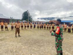 Koramil 1715-01 Oksibil Kodim 1715/Yahukimo Gelar Kegiatan Pembinaan Pramuka di SMPN 1 Oksibil