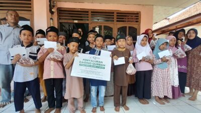 Pemotongan Hewan Kurban Perdana di Yayasan Dharma Kasih Cabang Cariu