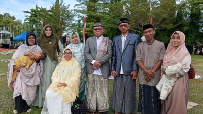 DR. KH. M. Ridwan Yahya, LC, MA Khatib Idhul Adha di Lapangan Makkatang Dg Sibali Takalar