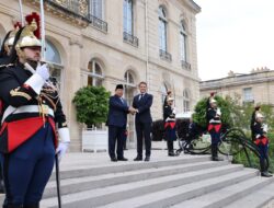 Menhan Prabowo Kunjungan Kerja ke Prancis, Temui Presiden Macron