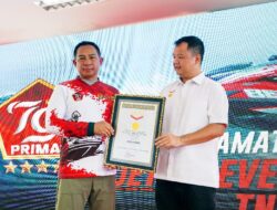 Panglima TNI Buka Kejuaraan Jetski Panglima TNI Cup 2024, Cetak Rekor MURI, Bagikan Sembako dan Tanam Pohon untuk Masyarakat Pulau Kelor