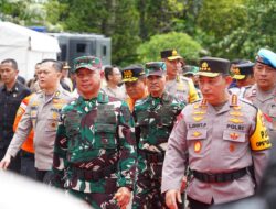 Panglima TNI Bersama Kapolri Memimpin Apel Gelar Pasukan Operasi Lilin 2024 di Bali