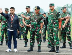 Jelang Upacara Tradisi Kehormatan Militer, Panglima TNI Cek Kesiapan di Batujajar