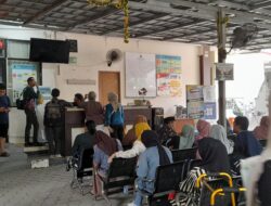Ramai Pengunjung di Pengadilan Agama Cikarang, Warga Antre Demi Kepastian Hukum