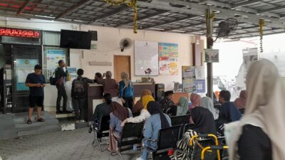 Ramai Pengunjung di Pengadilan Agama Cikarang, Warga Antre Demi Kepastian Hukum