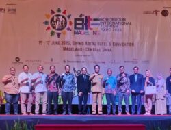 Bupati Magelang Mengunjungi Travel Mart di Borobudur International Tourism Expo 2025