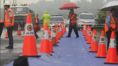Perjalanan Terganggu, Pengelola Tol Cipularang Minta Maaf dan Umumkan Jadwal Perbaikan