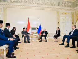 Menhan Sjafrie Dampingi Presiden Prabowo Melakukan Pertemuan Bilateral dengan Presiden Vladimir Putin