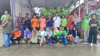 Korban Banjir di Kunjungi Komunitas Gerakan Peduli Tangsel