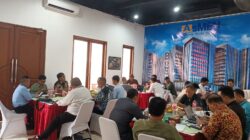 Bah Sipit Nongkrong di AsMEN, Kopi Legendaris Rasa Kemerdekaan