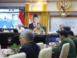 Dorong Stabilisasi Harga Beras, Sekjen Kemendagri Minta Pemda Dukung Perum Bulog Realisasikan Program SPHP
