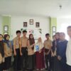 OSIS SMA Negeri 1 Kuningan Gelar Bakti Sosial di Istana Yatim Gemah Ripah