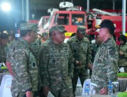 Panglima TNI Cek Latihan Terjun Malam di Bangka, Tingkatkan Kesiapsiagaan dan Pengamanan Wilayah