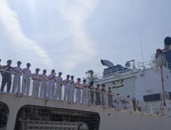 Bakamla RI Lepas Keberangkatan Kapal ICG Vigraha