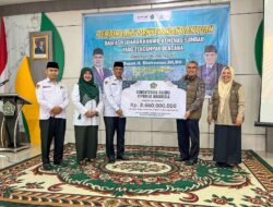 Kemenag Serahkan Bantuan Rp10,2 Miliar untuk Korban Banjir Sumatera Barat