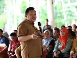 Bupati Takalar Serahkan SK kepada 393 Kepala Dusun, Tegaskan Komitmen Pelayanan Prima