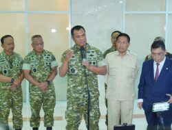 Rapat Kerja Komisi I di DPR RI dengan Wapang TNI dan Wamenhan RI Bahas Penguatan Alutsista 