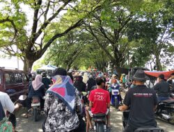 Keramaian Pasar Legen Jelang Idul Fitri di Karyokarjo Magetan Jawa Timur