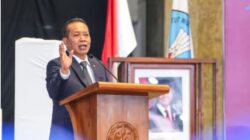 Menkop Ferry Juliantono Tantang Wisudawan Trilogi Jadi Penggerak Koperasi Merah Putih