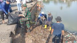 Sinergi Lintas Sektor: 3 Dinas Provinsi, TNI, Pemkab Takalar Kompak Babat Sampah Dermaga Galesong