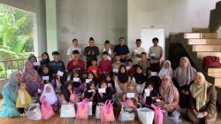 Lebaran Yatim di Panti Asuhan Gemah Ripah Kuningan, 33 Anak Binaan Terima Santunan dan Perlengkapan Sekolah
