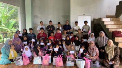 Lebaran Yatim di Panti Asuhan Gemah Ripah Kuningan, 33 Anak Binaan Terima Santunan dan Perlengkapan Sekolah