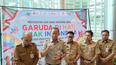 Kemendagri Gencarkan Pembagian Bendera Merah Putih